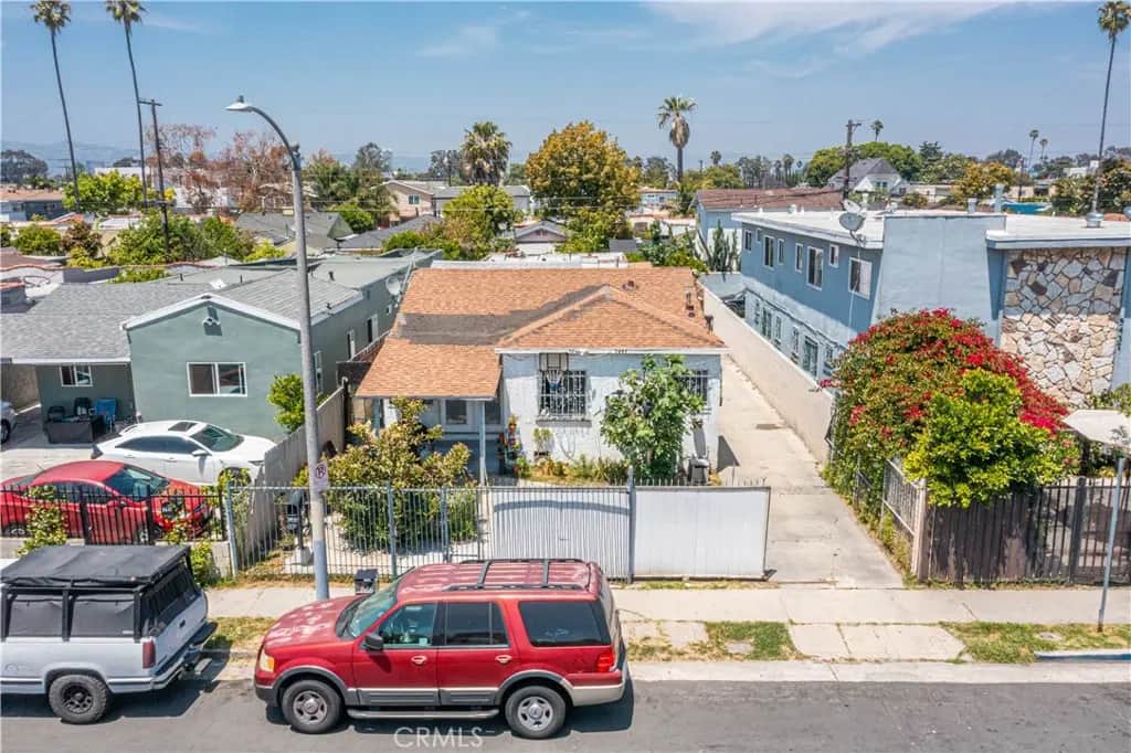 5441 Smiley Drive, Los Angeles, CA — listing photo 1
