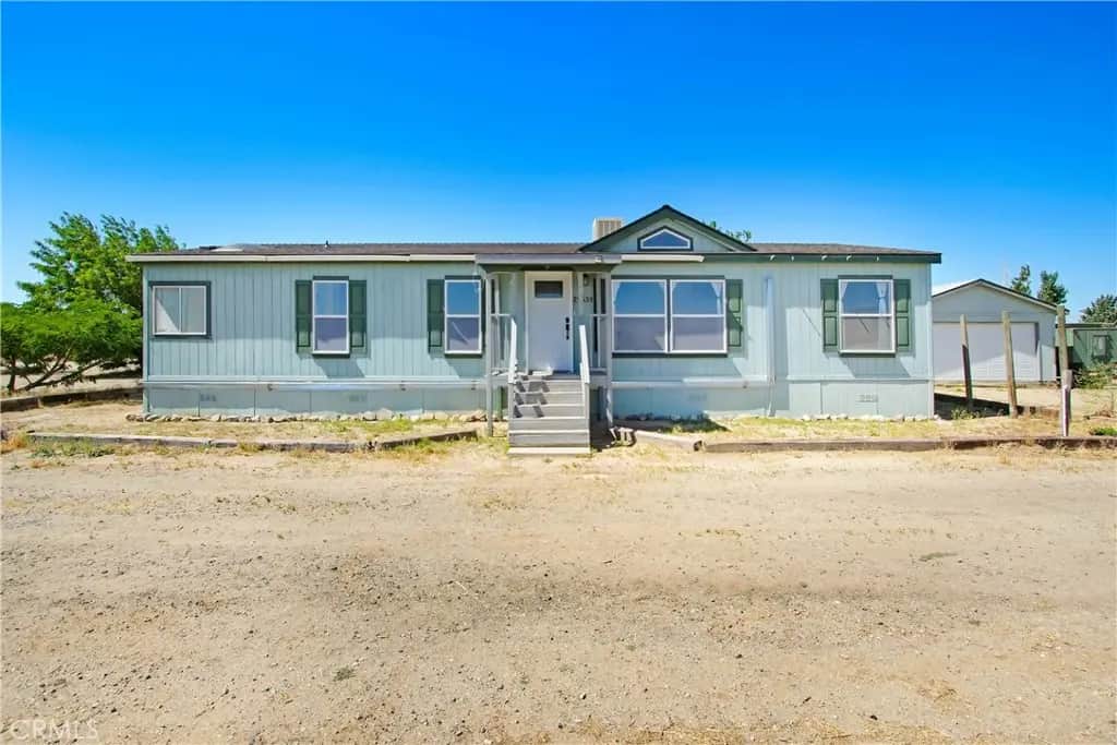 25635 Kargat Street, Lancaster, CA — listing photo 1
