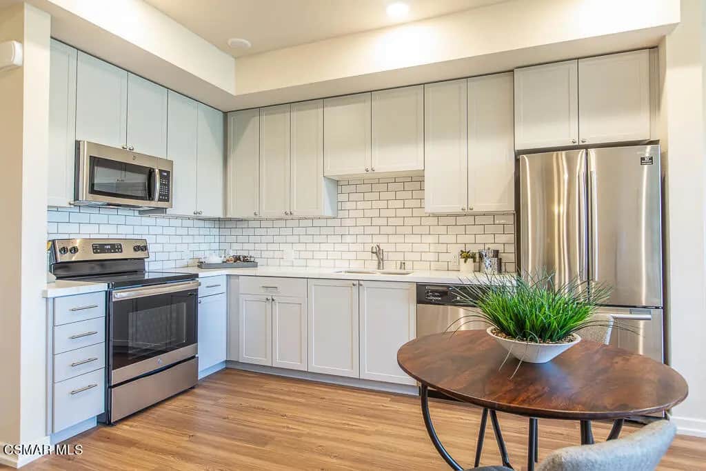 77 Conejo School Road 217, Thousand Oaks, CA — listing photo 1