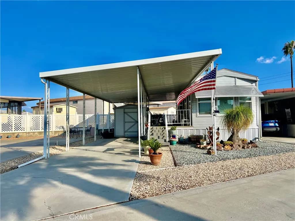 1295 S Cawston Avenue 175, Hemet, CA — listing photo 1