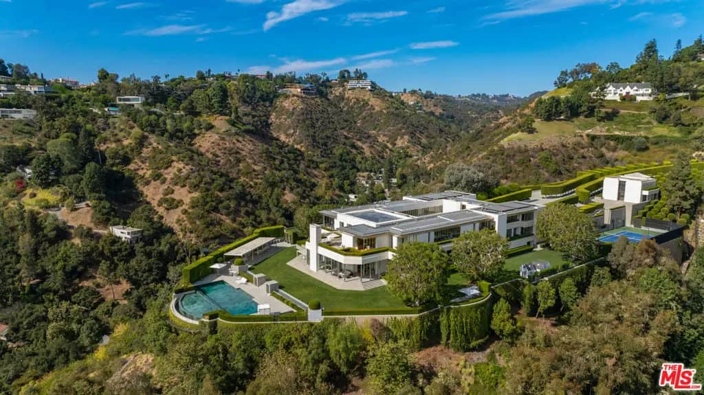 1261 Angelo Drive, Beverly Hills, CA — listing photo 1