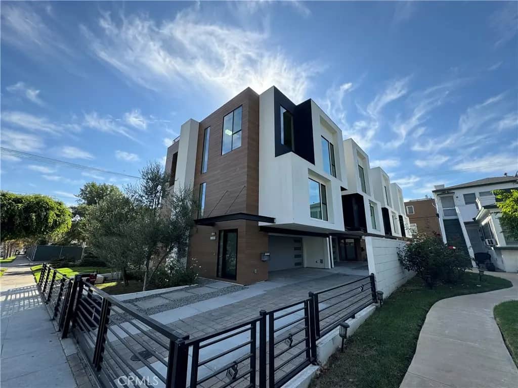 809 N Detroit Street, Los Angeles, CA — listing photo 1