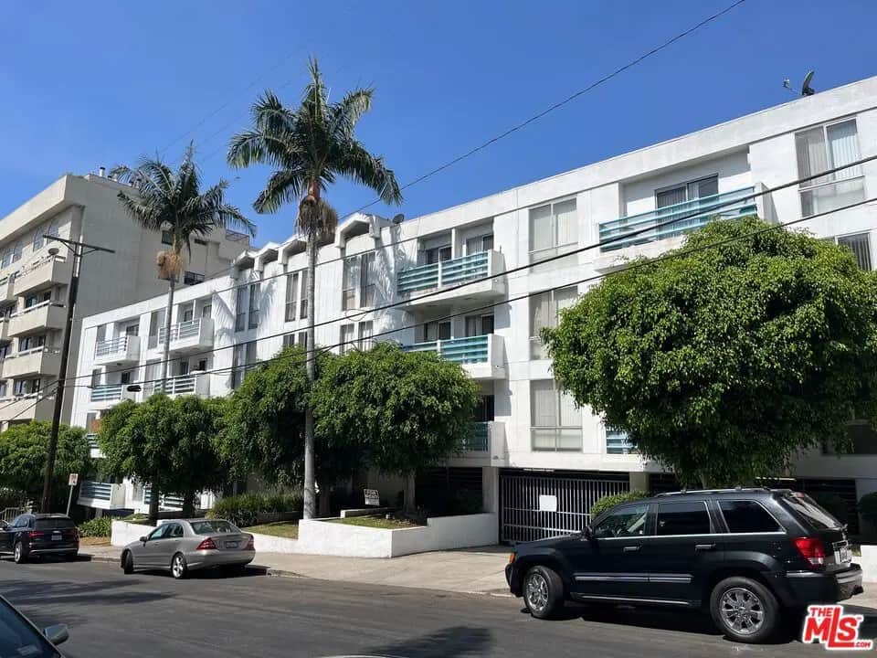 1617 N Fuller Avenue, Los Angeles, CA — listing photo 1