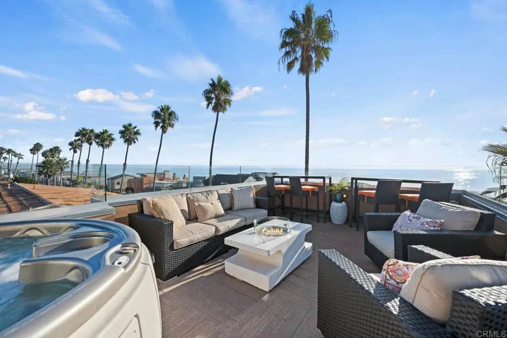 1632 S Pacific Street B, Oceanside, CA — listing photo 1