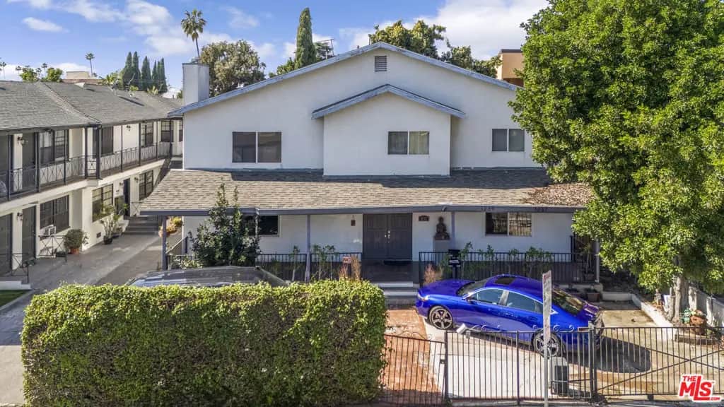 1239 Gordon Street, Los Angeles, CA — listing photo 1