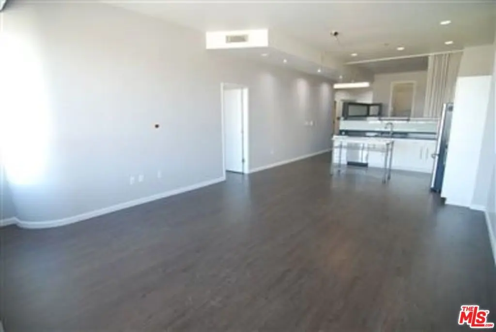 1100 WILSHIRE 3404, Los Angeles, CA — listing photo 1
