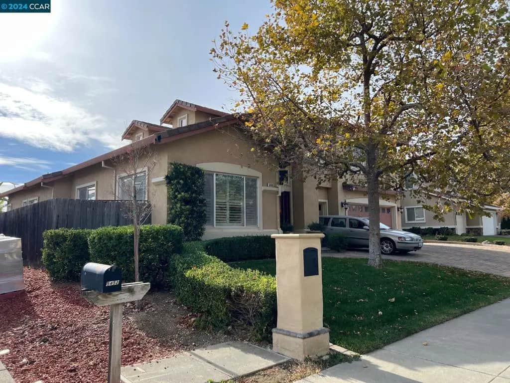 5448 Southwood Way, Antioch, CA — listing photo 1