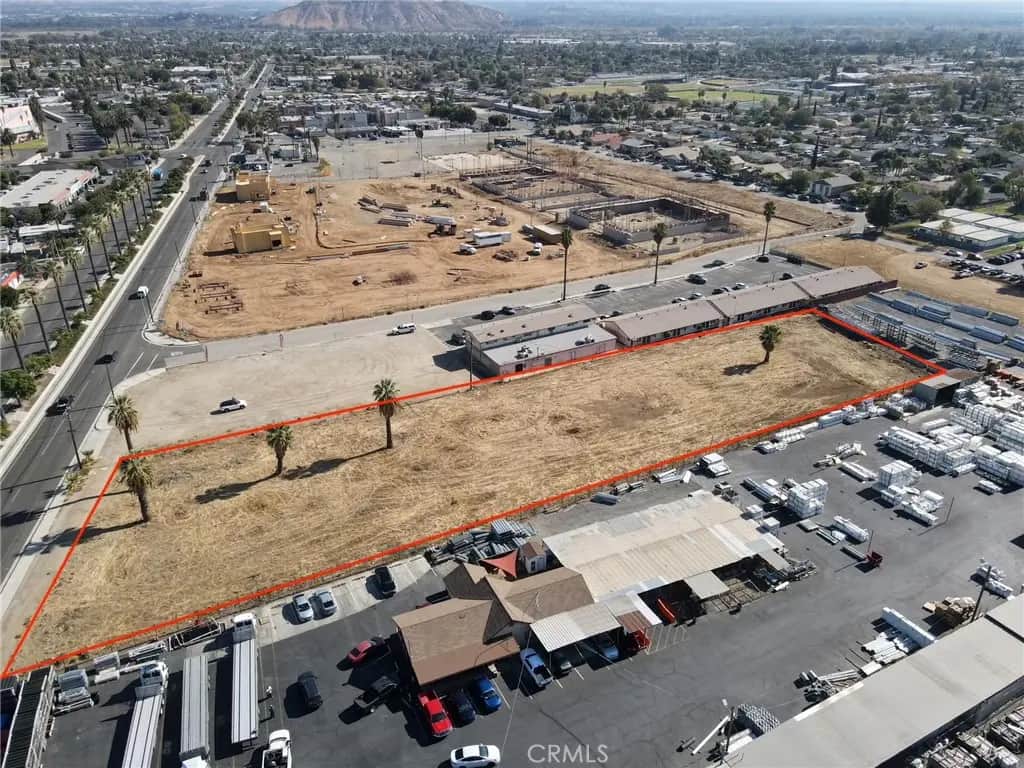 6452 Mission Boulevard, Jurupa Valley, CA — listing photo 1