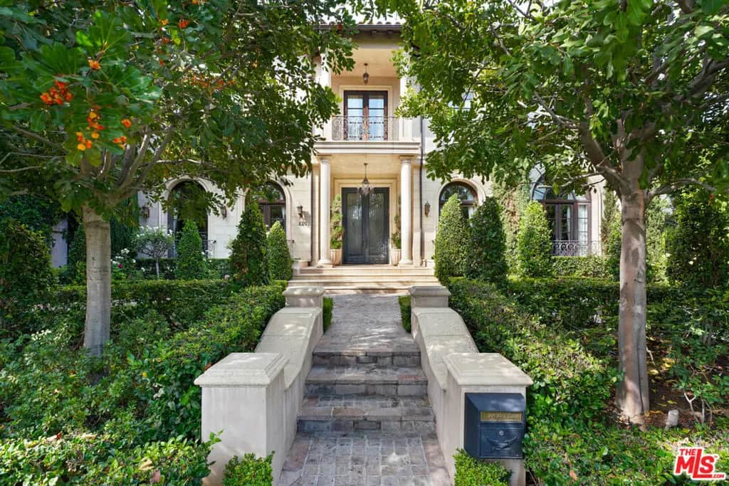 620 WALDEN Drive, Beverly Hills, CA — listing photo 1