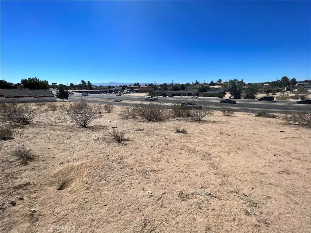 1 Highway 18, Apple Valley, CA — listing photo 1