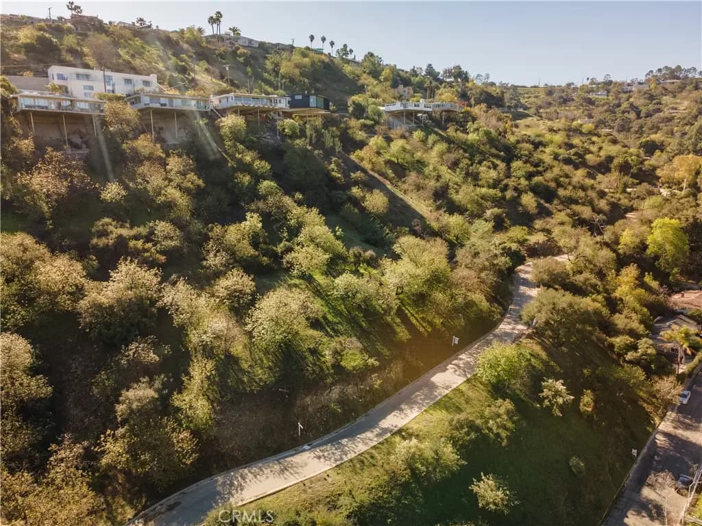3732 N Knobhill Drive, Sherman Oaks, CA — listing photo 1