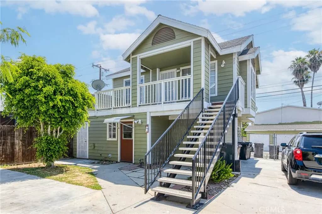 320 W Truslow Avenue D, Fullerton, CA — listing photo 1