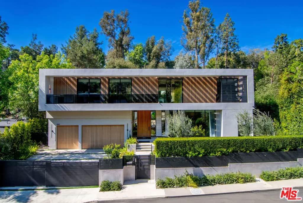 2641 Hutton Drive, Beverly Hills, CA — listing photo 1