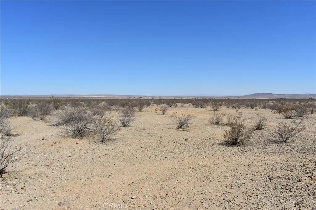 0 APN 0492-021-13-0000, Hinkley, CA — listing photo 1