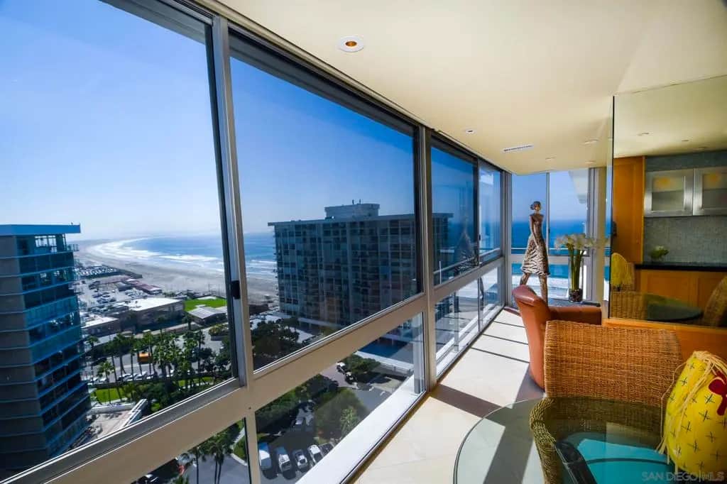 1810 Avenida Del Mundo 1609, Coronado, CA — listing photo 1