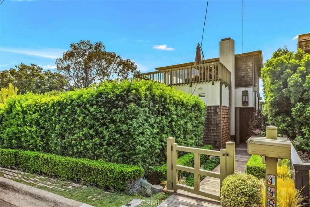 146 Chiquita Street, Laguna Beach, CA — listing photo 1