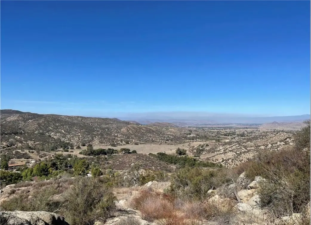 7 Martin Road, Hemet, CA — listing photo 1