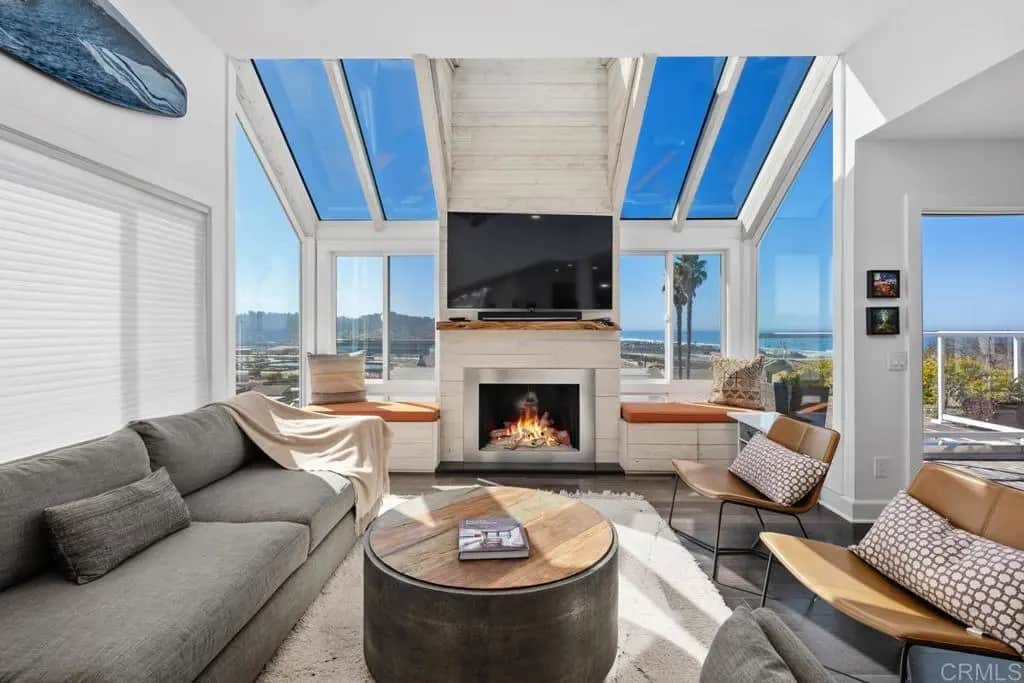 328 SHOMAKER CT., Solana Beach, CA — listing photo 1