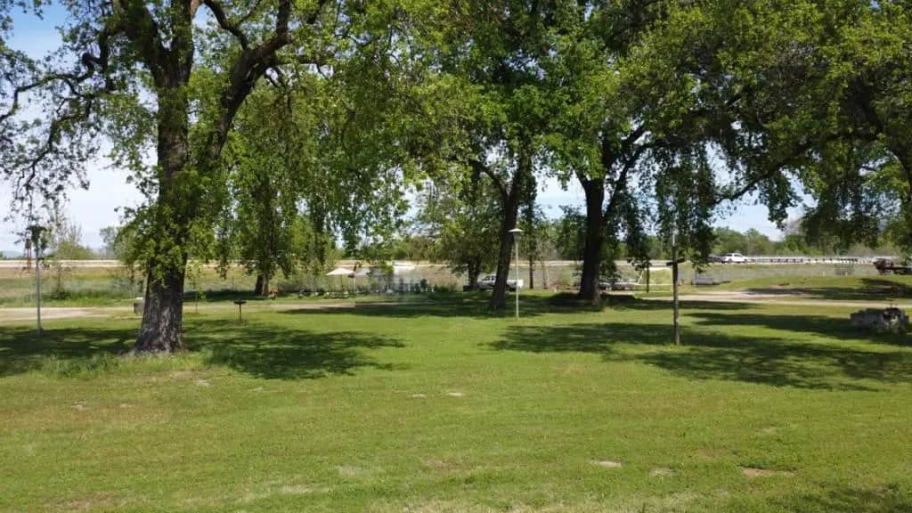 17439 E Kings Canyon Road, Sanger, CA — listing photo 1
