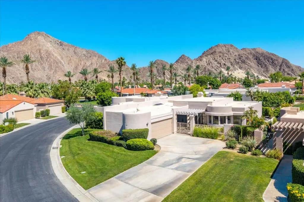 48110 Cll Seranas, La Quinta, CA — listing photo 1