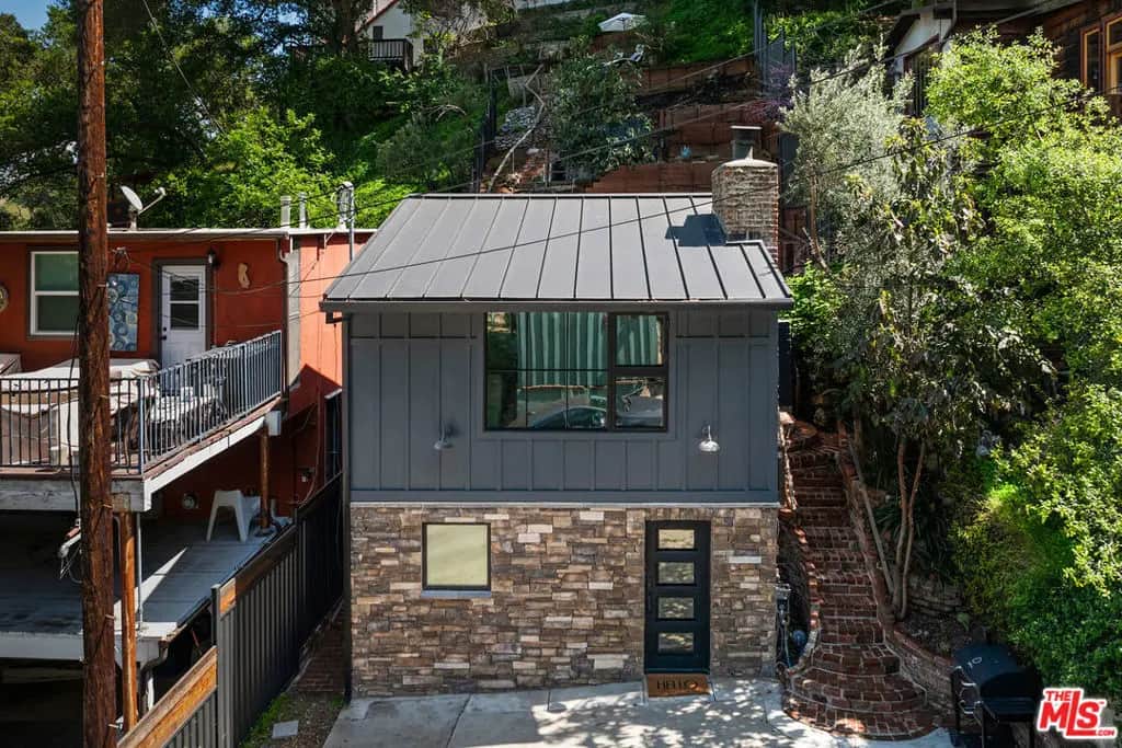 2020 Rosilla Place, Los Angeles, CA — listing photo 1