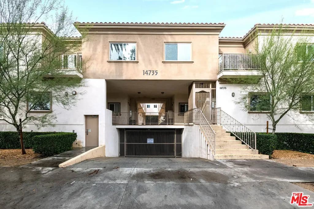 14735 Friar Street 113, Van Nuys, CA — listing photo 1