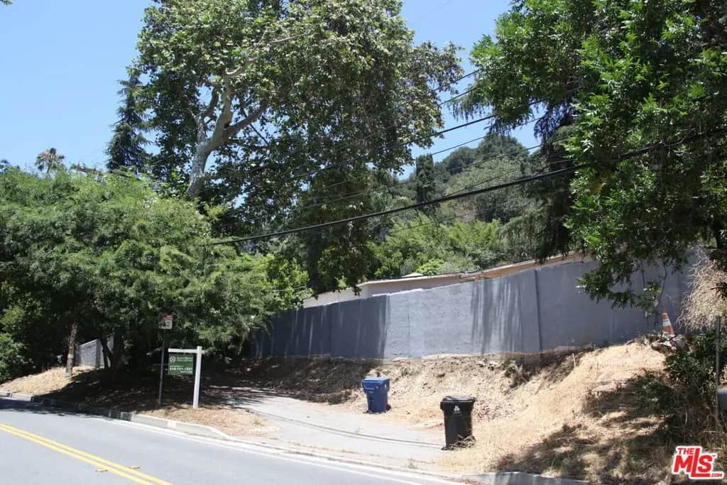2534 Benedict Canyon Drive, Beverly Hills, CA — listing photo 1