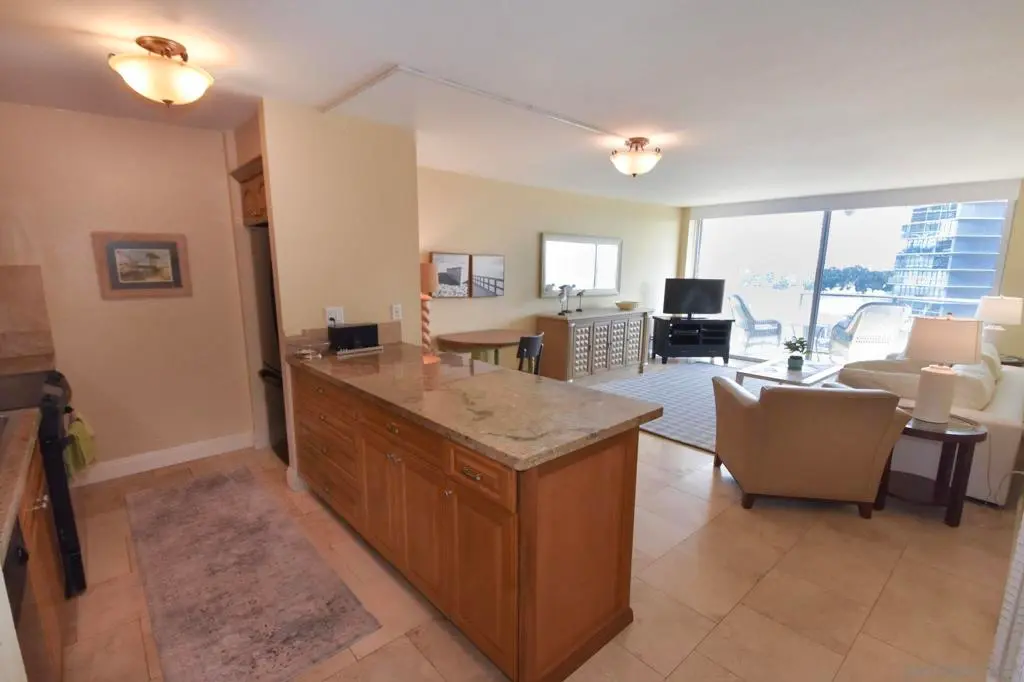 1830 Avenida Del Mundo Unit #1002, Coronado, CA — listing photo 1