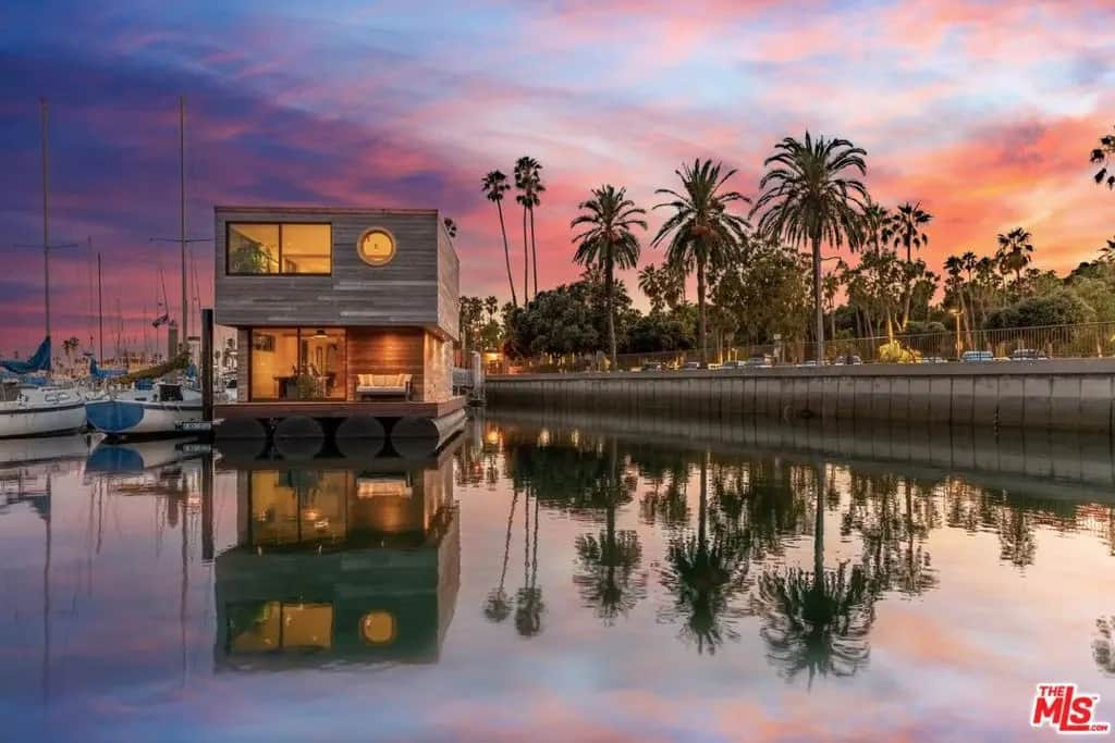0 Santa Barbara Harbor, Marina 3c, Slip St-13, Santa Barbara, CA — listing photo 1