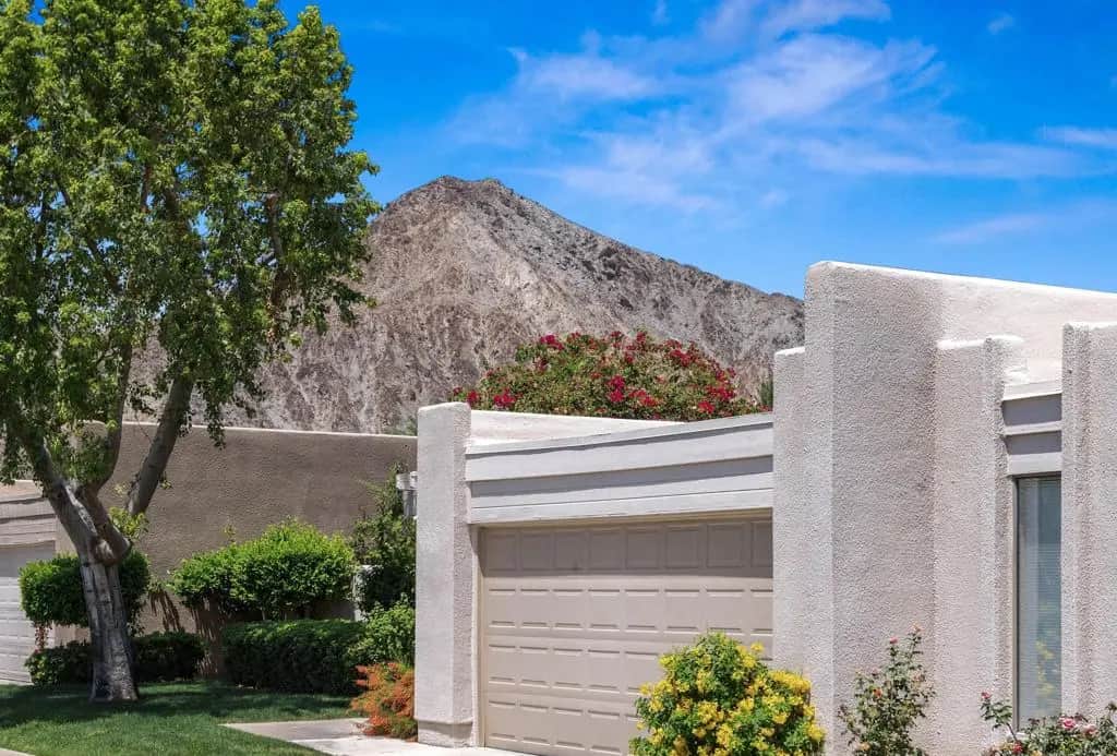 48114 Calle Seranas, La Quinta, CA — listing photo 1