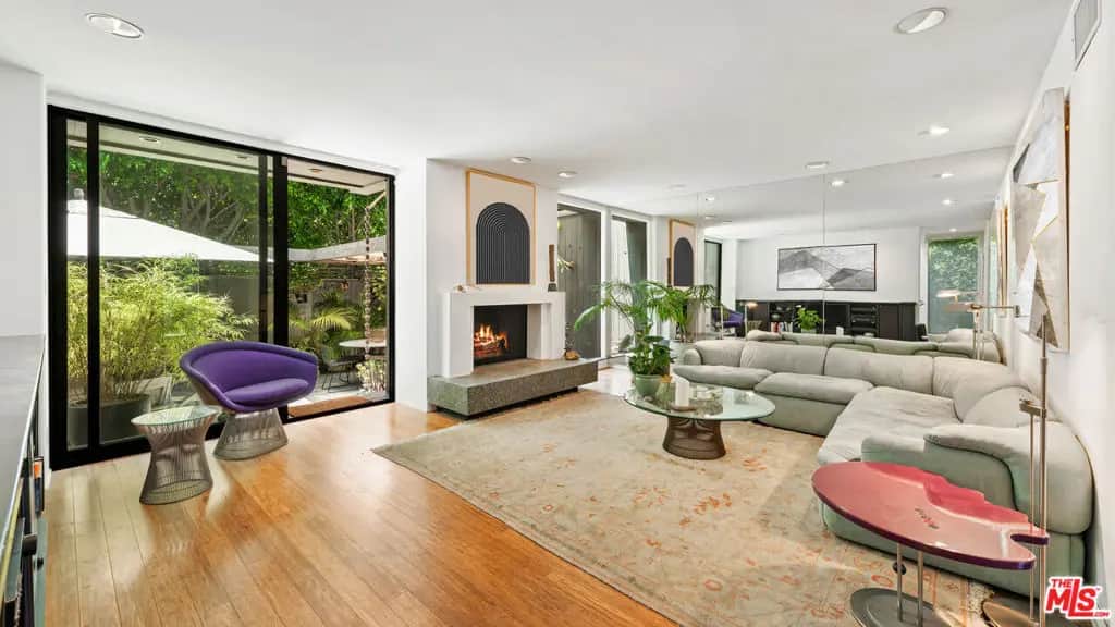 853 S Bundy Drive, Los Angeles, CA — listing photo 1