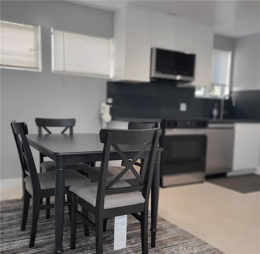 2504 23rd Street B, Santa Monica, CA — listing photo 1