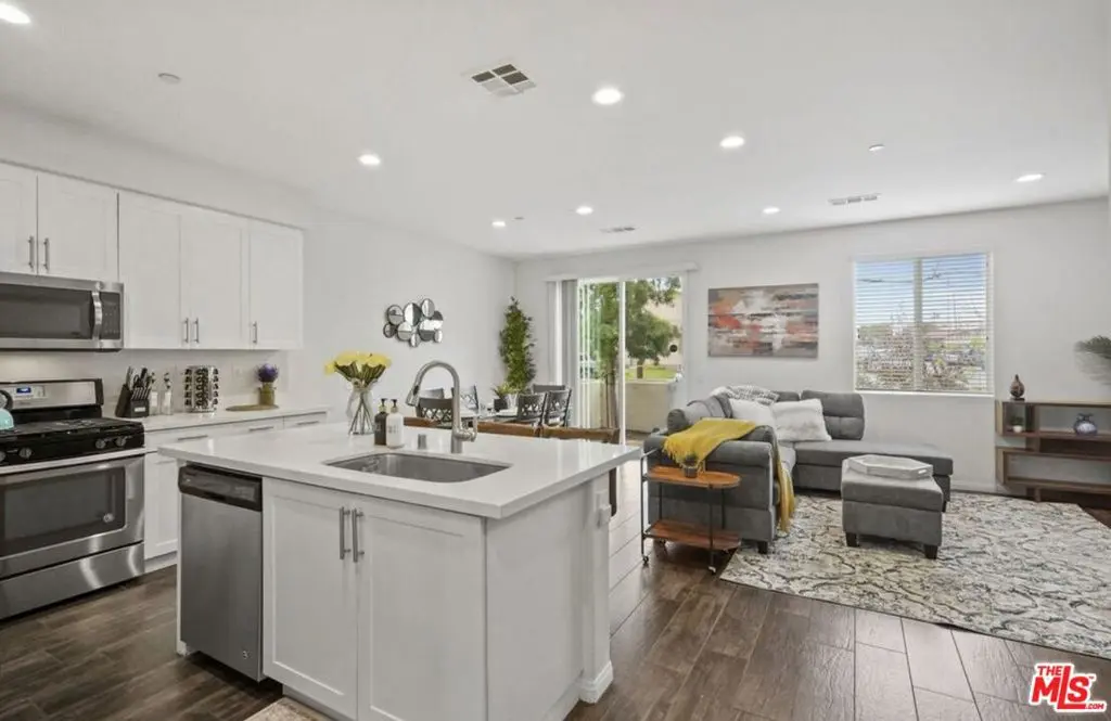 4720 E Washington Avenue, Orange, CA — listing photo 1