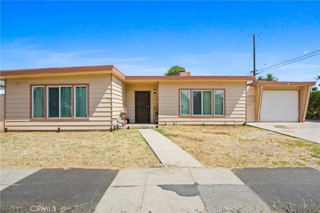 515 W Mcfadden Avenue, Santa Ana, CA — listing photo 1