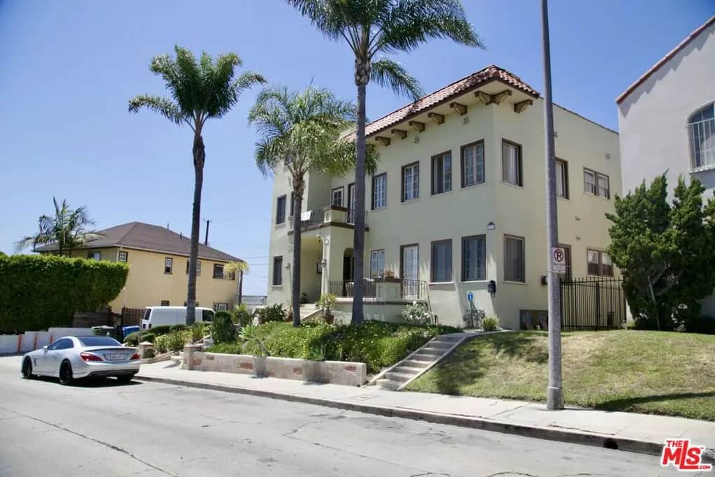 2331 Lucerne Avenue, Los Angeles, CA — listing photo 1