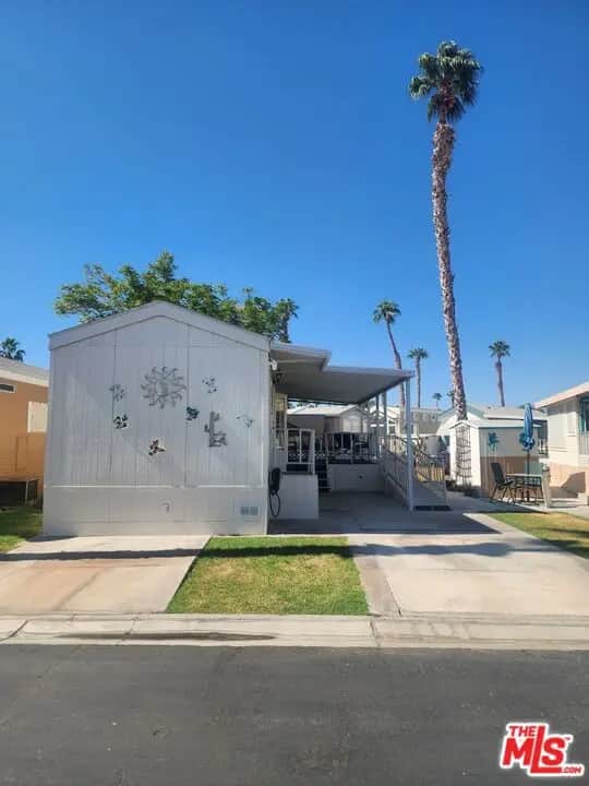 84136 Avenue 44 94, Indio, CA — listing photo 1
