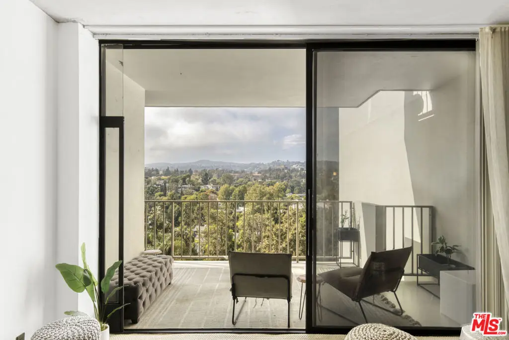 10433 Wilshire Boulevard 808, Los Angeles, CA — listing photo 1
