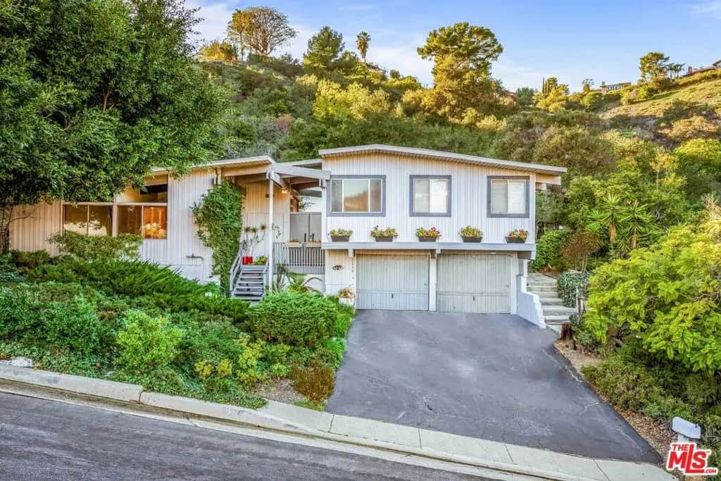 2436 Arbutus Drive, Los Angeles, CA — listing photo 1