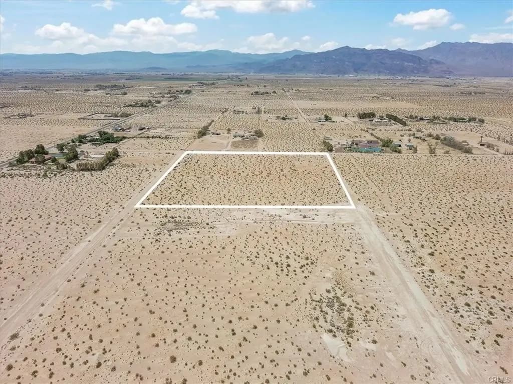 45574 Mendocino Rd, Newberry Springs, CA — listing photo 1