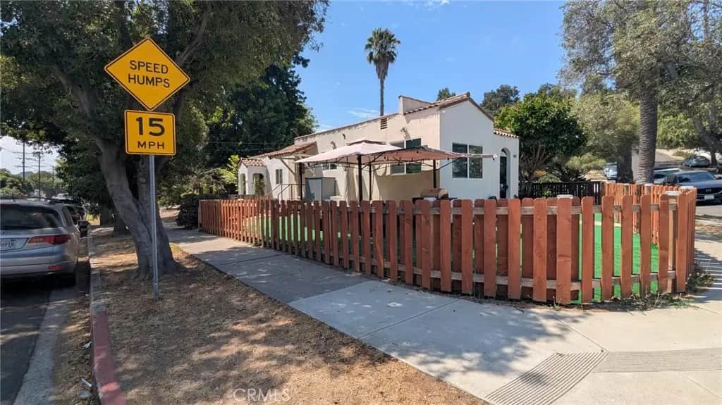 2402 Langdale Avenue, Los Angeles, CA — listing photo 1