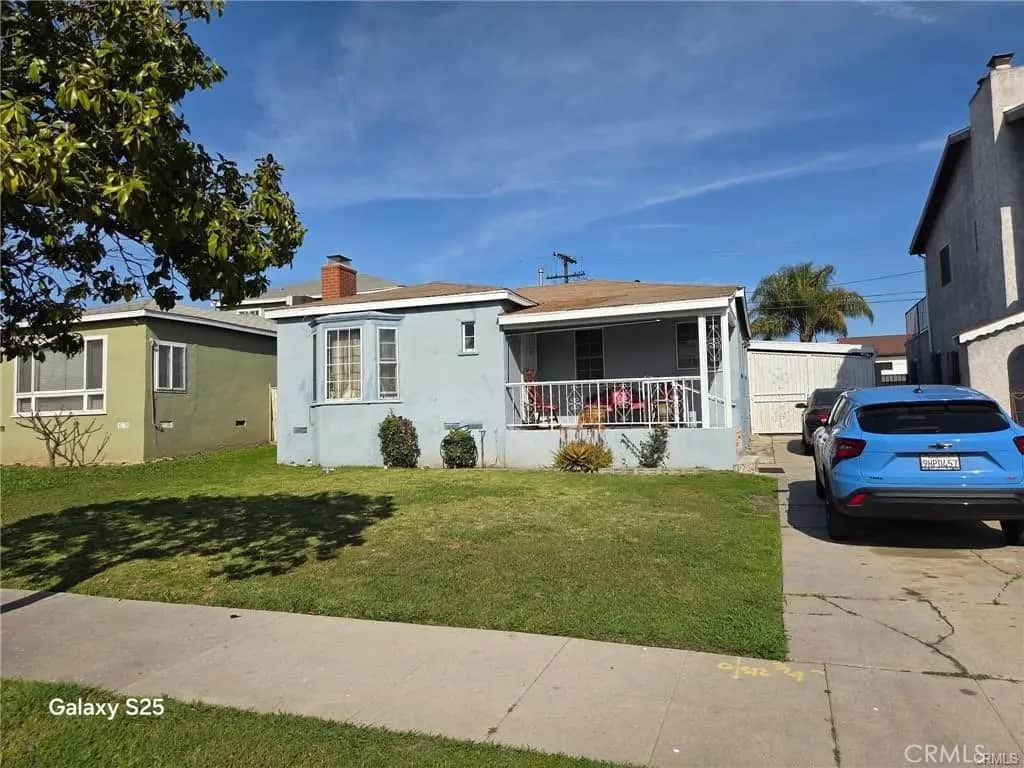 10404 S Gramercy Place, Los Angeles, CA — listing photo 1