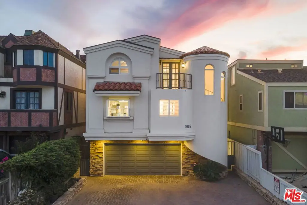 1005 Ocean Drive, Oxnard, CA — listing photo 1