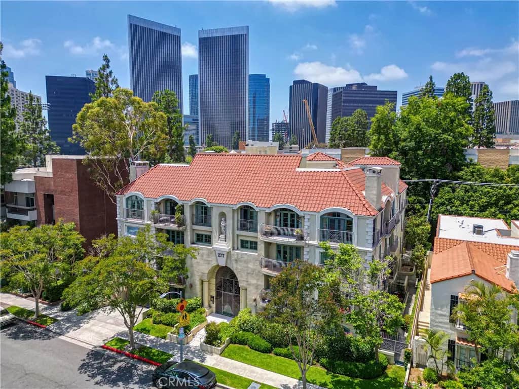 277 S Spalding Drive 201, Beverly Hills, CA — listing photo 1