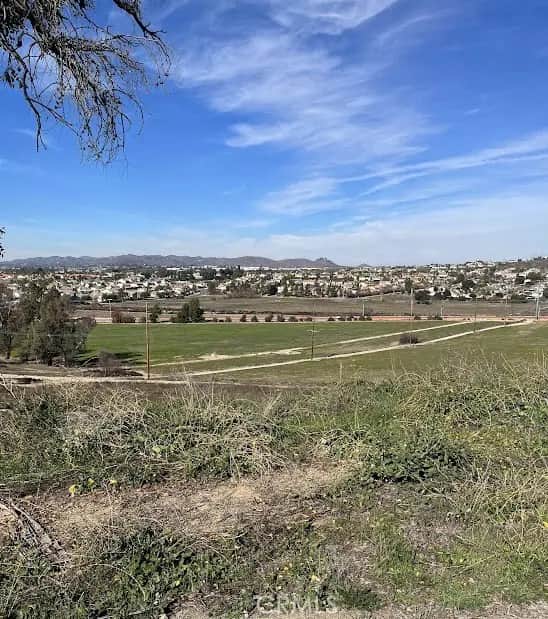 30925 Nicolas Road, Temecula, CA — listing photo 1