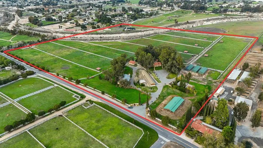 25450 Hayes Ave, Murrieta, CA — listing photo 1