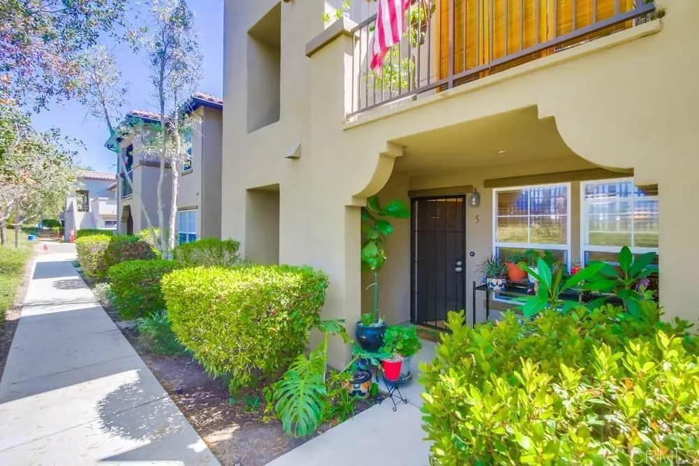 14676 Via Fiesta 5, San Diego, CA — listing photo 1