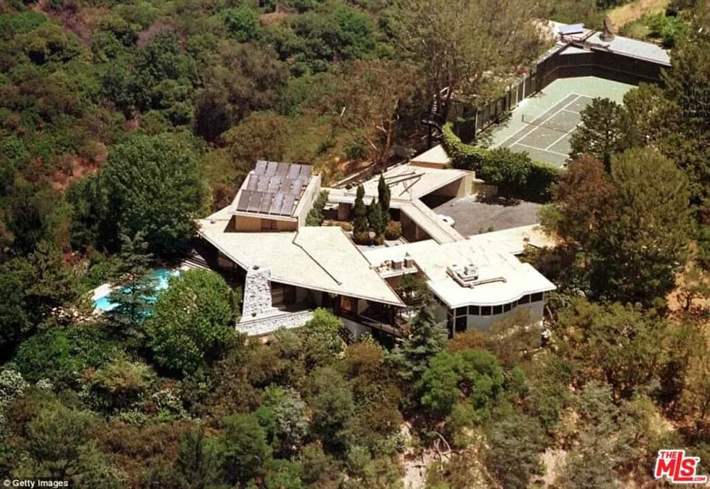 2859 Coldwater Canyon Drive, Beverly Hills, CA — listing photo 1