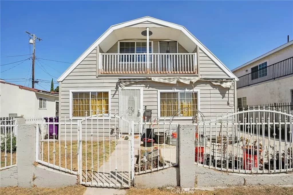 1211 E Leigh Court, Long Beach, CA — listing photo 1