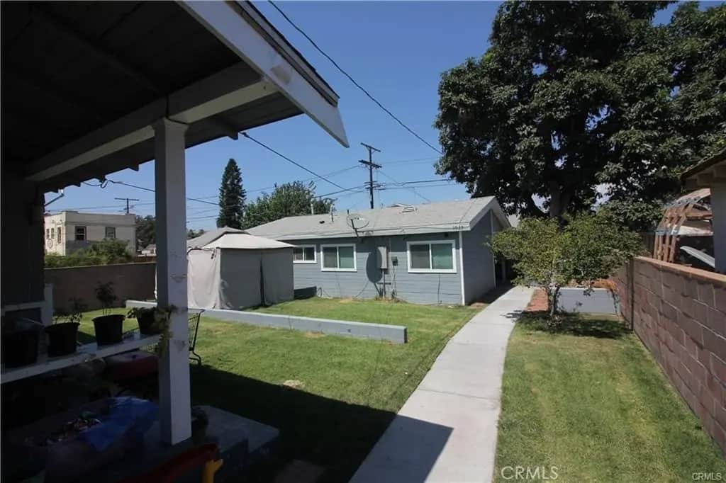 1027 W 46th Street, Los Angeles, CA — listing photo 1