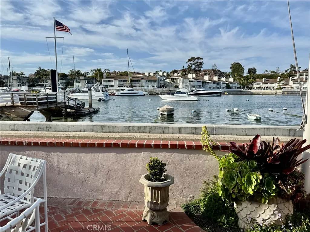 1009 N Bay Front, Newport Beach, CA — listing photo 1